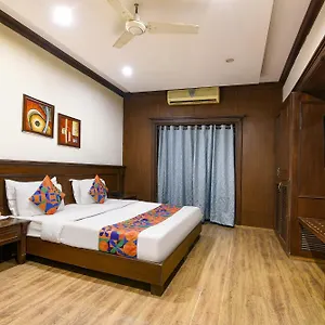 Fabhotel Siris 18 Gurgaon